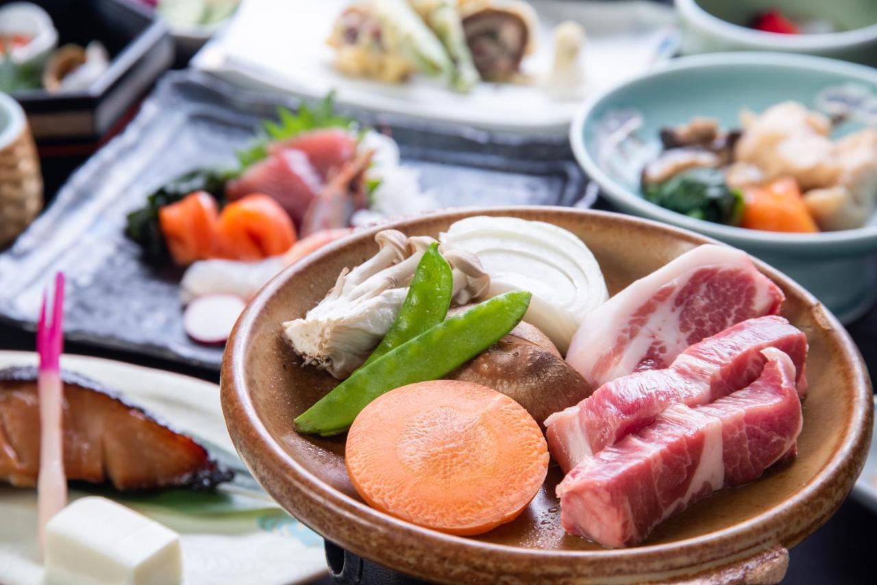 Suisenkaku Hotel Numazu Buitenkant foto