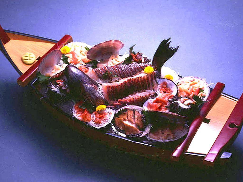 Suisenkaku Hotel Numazu Buitenkant foto