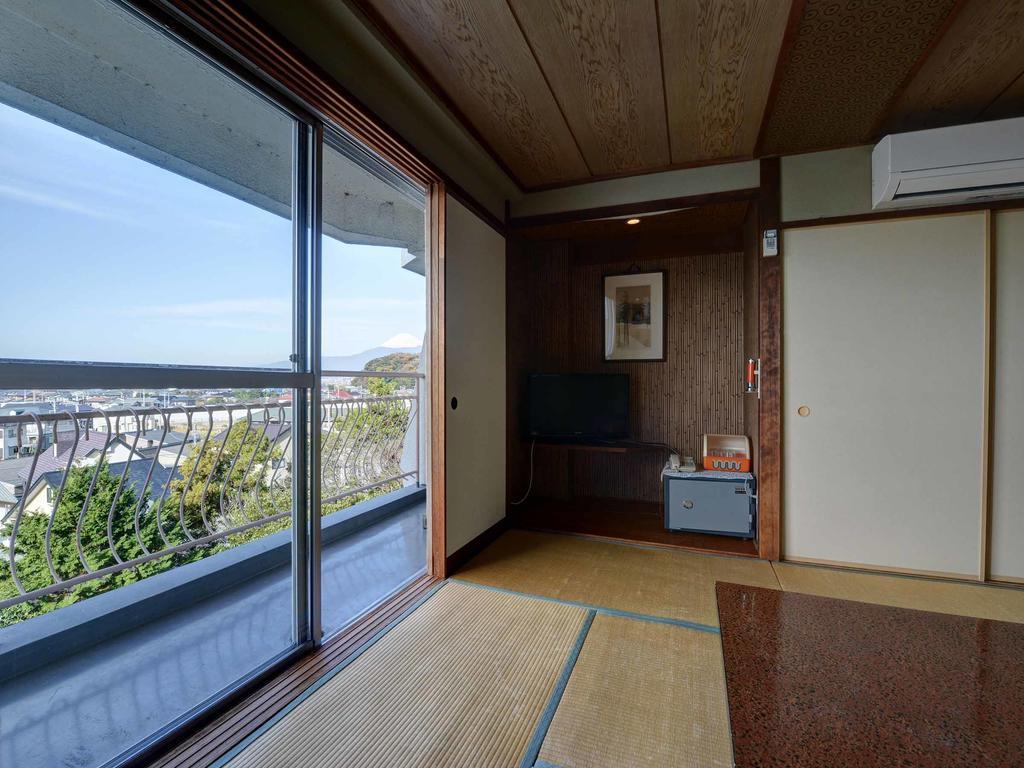Suisenkaku Hotel Numazu Buitenkant foto