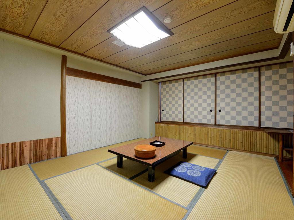 Suisenkaku Hotel Numazu Buitenkant foto