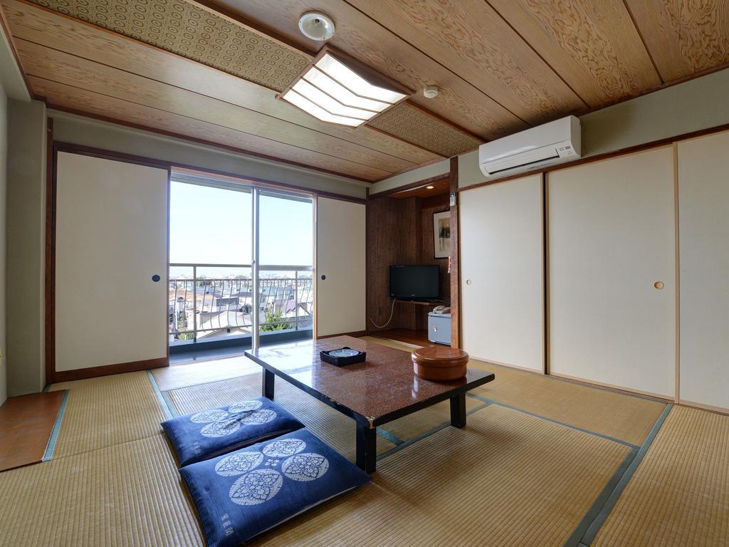 Suisenkaku Hotel Numazu Buitenkant foto